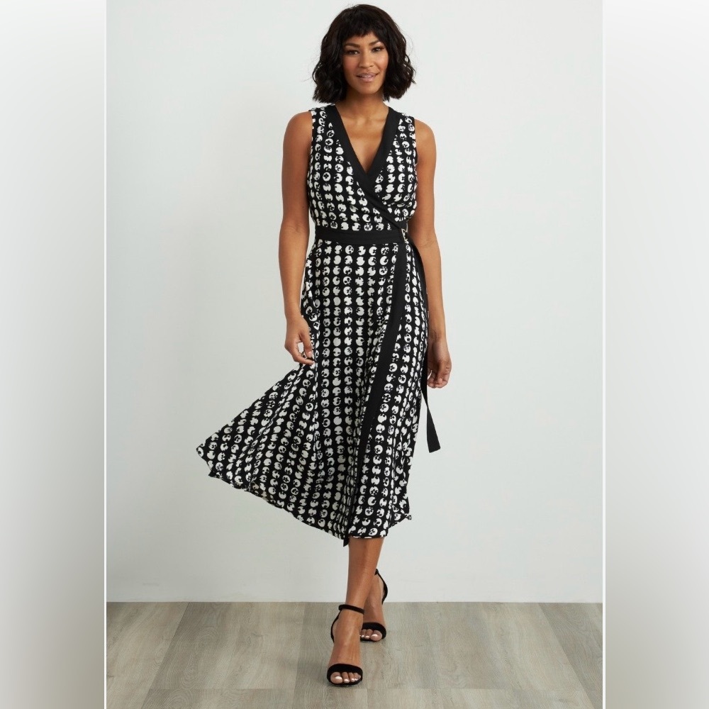 Joseph Ribkoff Wrap Dress Style size medium Black White Polka Dots size 8